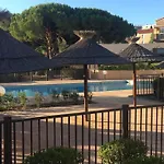 Mezzanine Piscine Presqu'ile De Giens 아파트 히에레