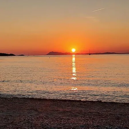 Mezzanine Piscine Presqu'ile De Giens Lägenhet Hyères