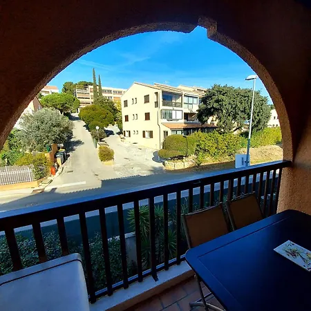 Mezzanine Piscine Presqu'ile De Giens *