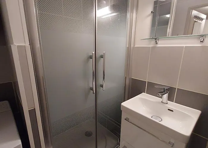 Lägenhet Mezzanine Piscine Presqu'ile De Giens *